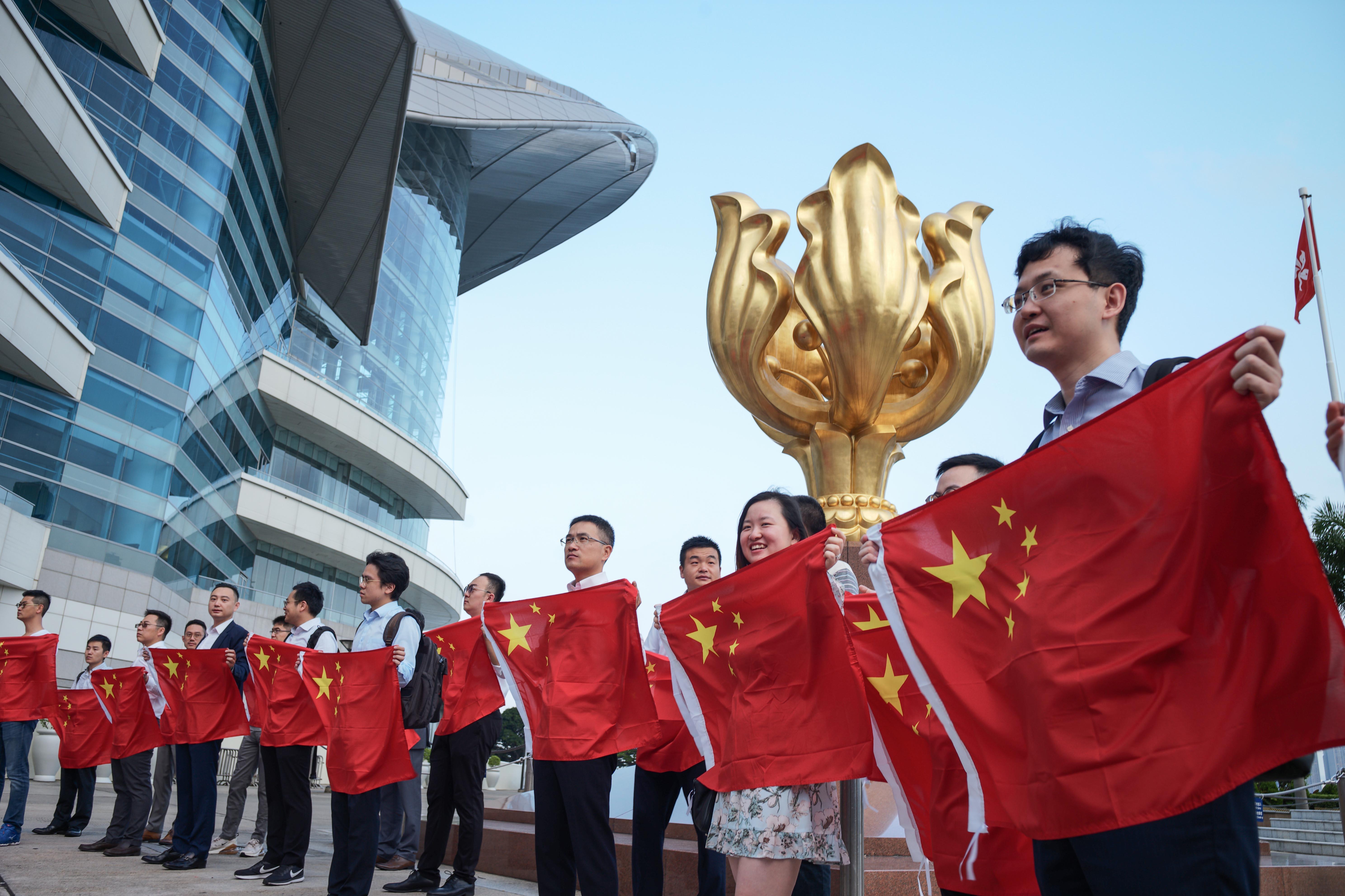 香港最准的资料免费公开，专横释义、解释与落实的重要性